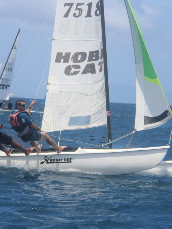 cours hobbicat 15 ecole voile arue tahiti