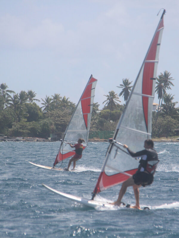 cours planche a voile ecole arue tahiti