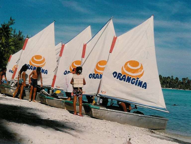 histoire eva ecole de voile de arue tahiti optimist