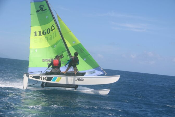 navigation autonome ecole voile arue tahiti